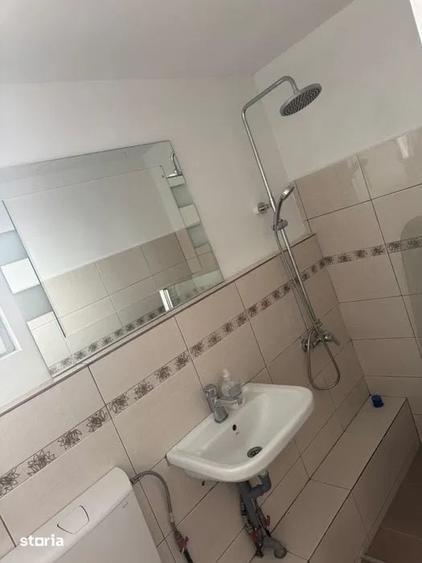 Garsonieră decomandată în Bartolomeu