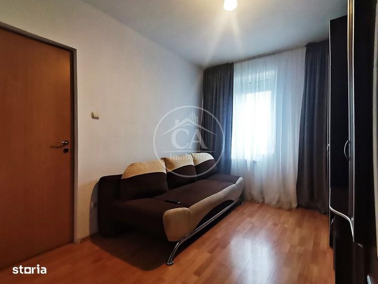 Garsonieră decomandată în Central