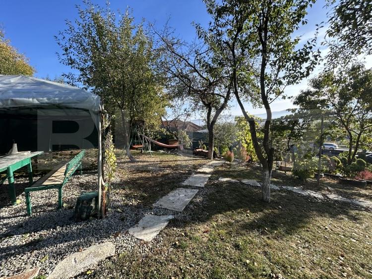 Casă individuală cu 2 camere cu Teren 1000 Mp în Bunești
