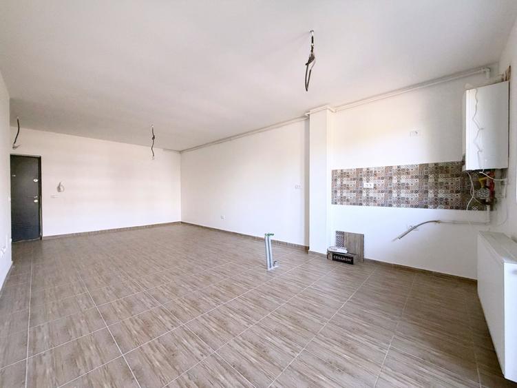 Apartament cu 2 camere semidecomandat în Străulești