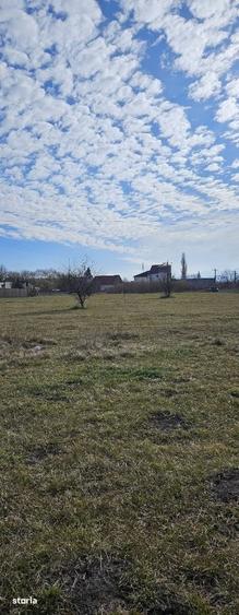 Teren de 4054 mp, în Hărman