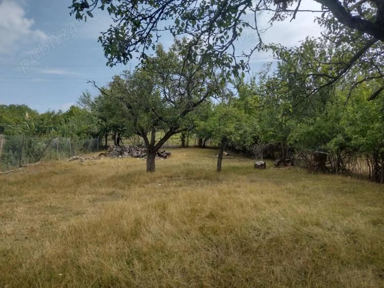 Teren de 1200 mp, în Găgeni