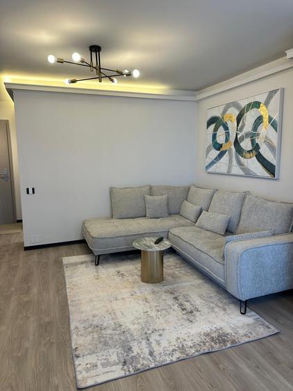 Apartament cu 2 camere semidecomandat în Sopor
