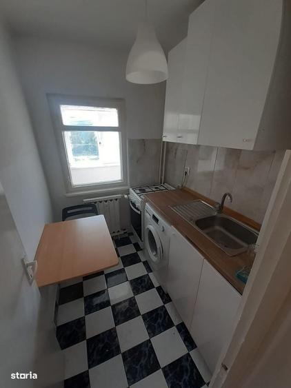 Garsonieră decomandată în Mazepa 1