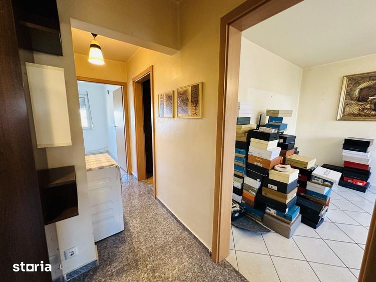 Apartament cu 3 camere decomandat în Militari