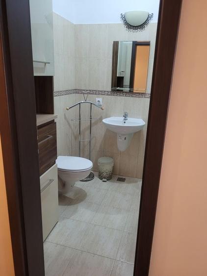 Apartament cu 2 camere semidecomandat în Ruginoasa