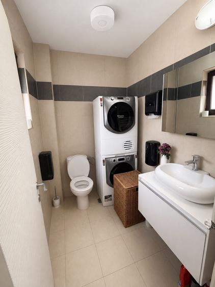 Casă cu 4 camere cu Teren 150 Mp în Central