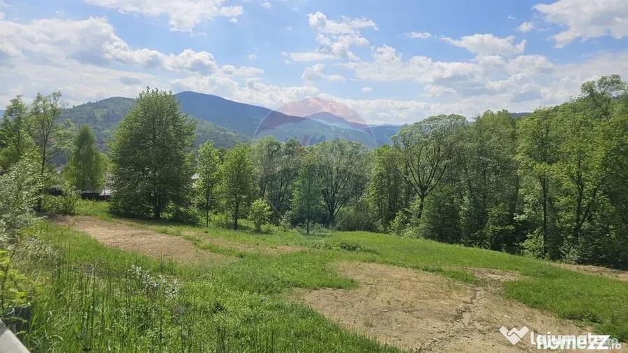 Teren în Chirițeni