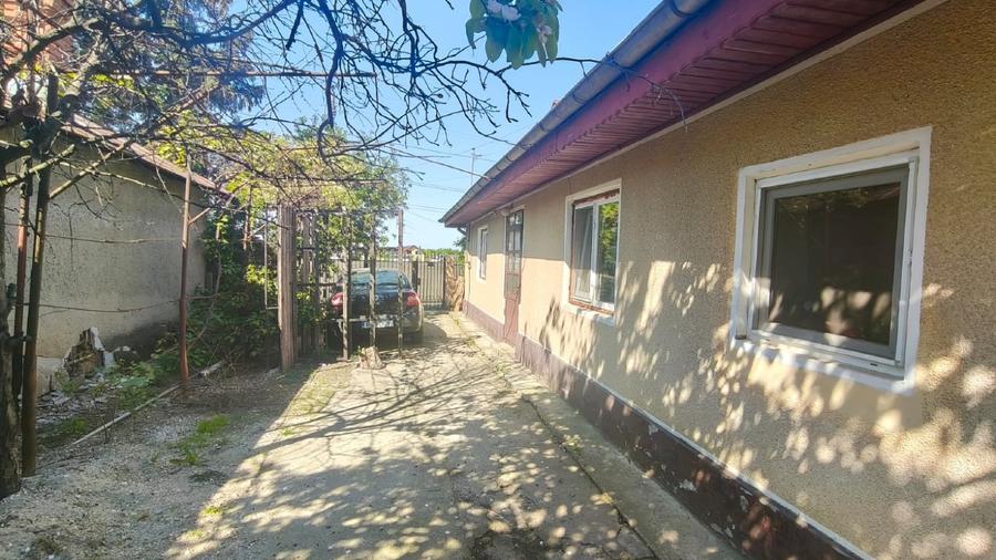 Casă individuală cu 3 camere cu Teren 2367 Mp în Popești