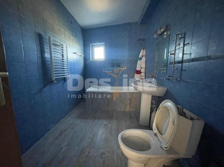 Casă individuală cu 5 camere cu Canalizare în Săftica