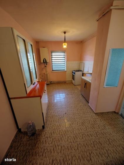 Apartament cu 2 camere decomandat în Cetate