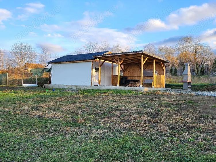 Teren de 865 mp, în Daia