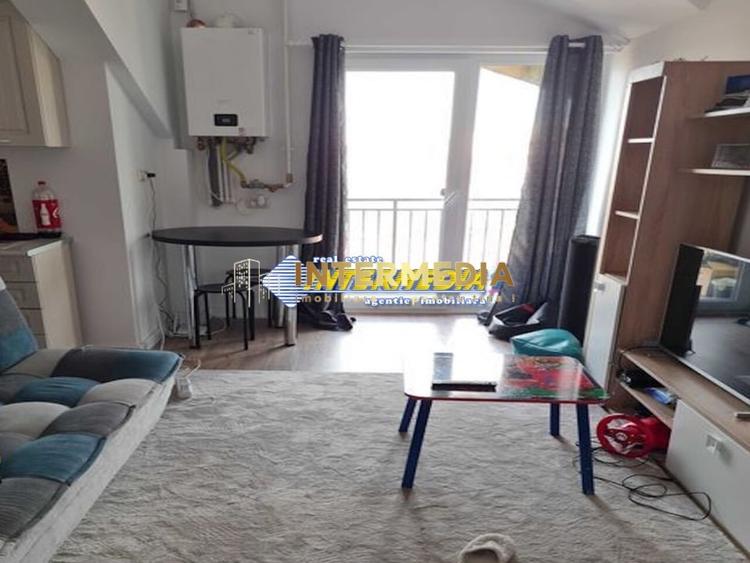 Apartament cu 2 camere decomandat, mobilat în Cetate
