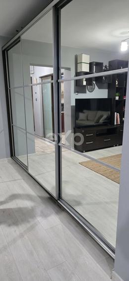 Apartament cu 2 camere semidecomandat, mobilat în Aleea Trandafirilor