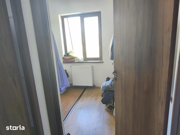 Casă cu 3 camere cu Teren 595 Mp în Ernei