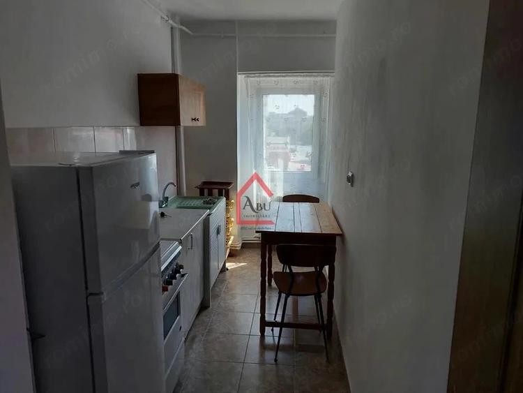 Garsonieră decomandată în Filiași