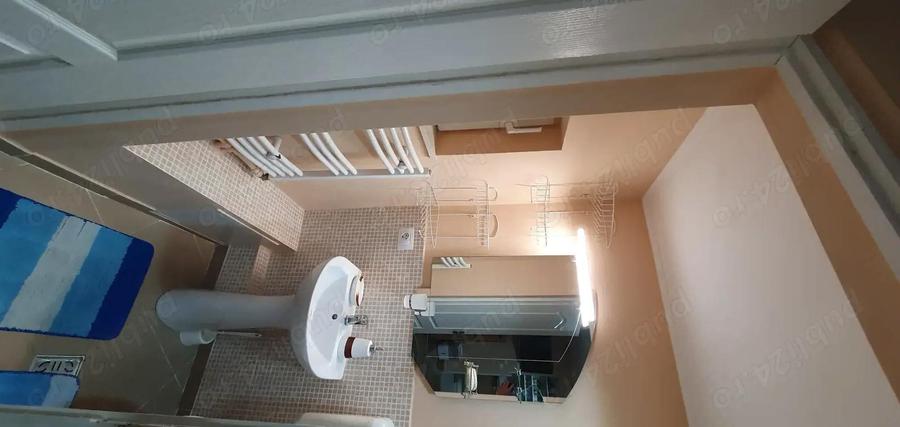 Garsonieră decomandată în Unirii