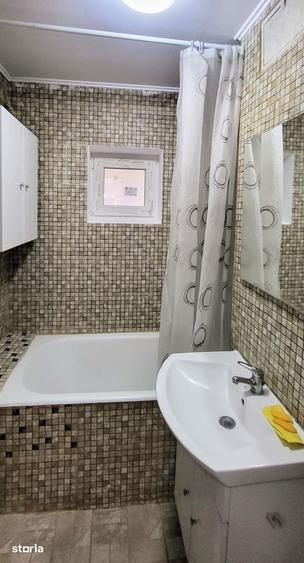 Apartament cu 3 camere decomandat în Sălăjan