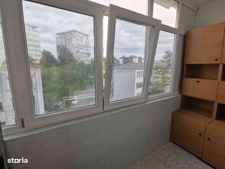 Apartament cu 3 camere decomandat în Alecu Russo