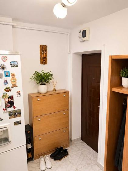 Apartament cu 2 camere semidecomandat în Ultracentral