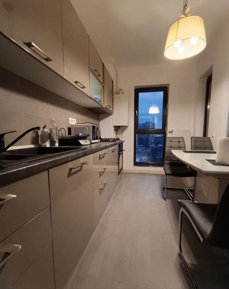 Apartament cu 3 camere decomandat în Lujerului