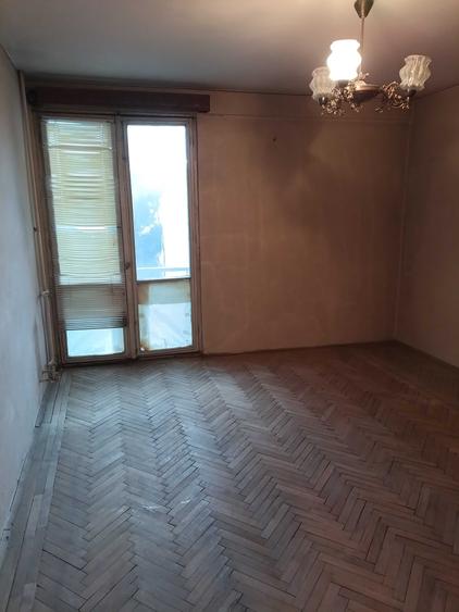 Apartament cu 2 camere nedecomandat în Sud