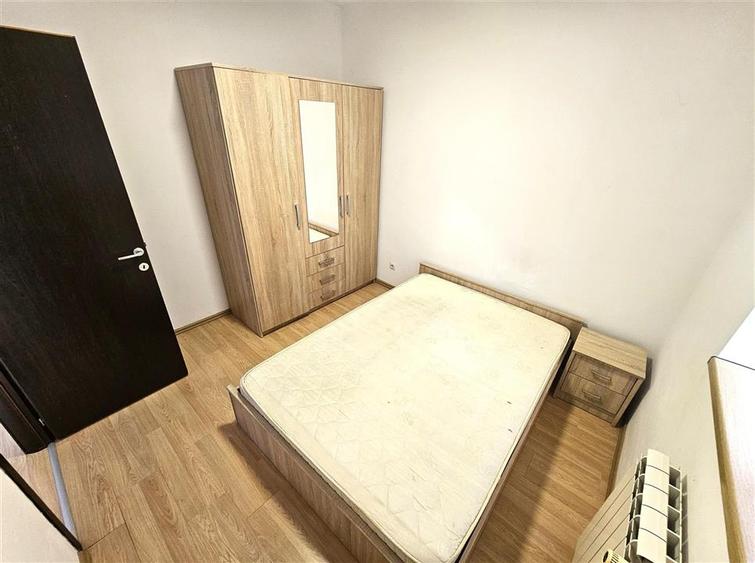 Apartament cu 2 camere semidecomandat în Tătărași