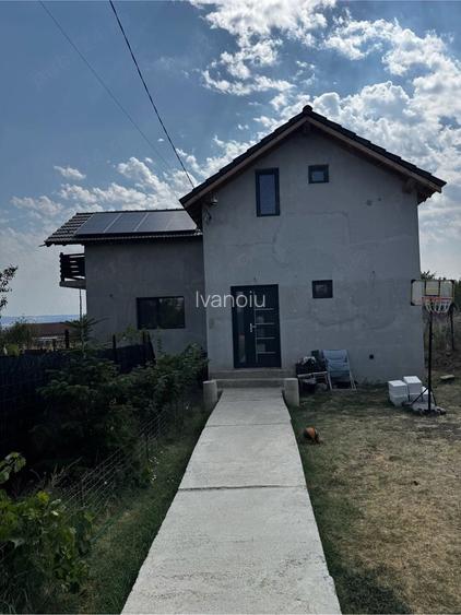 Casa 2023 | 125 mp utili | 431 mp teren | Fotovoltaice 7,4 kW | Magheru 2 km Drobeta