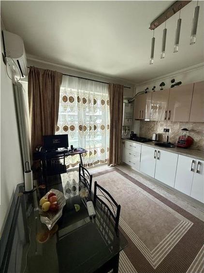 Apartament cu 2 camere decomandat, mobilat în Nord