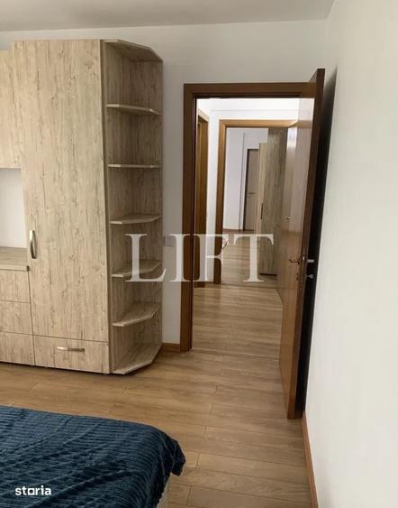 Apartament cu 2 camere semidecomandat în Tractorul