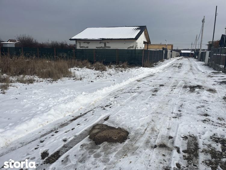 Teren de 800 mp, în Moșoaia