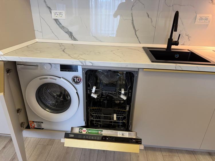 Apartament cu 2 camere decomandat în Tomis Nord