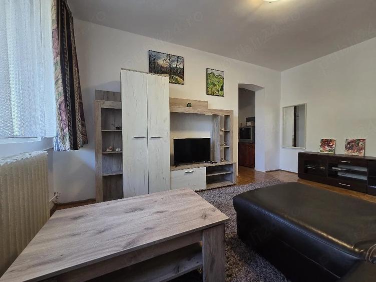 Apartament cu 2 camere semidecomandat în Ultracentral