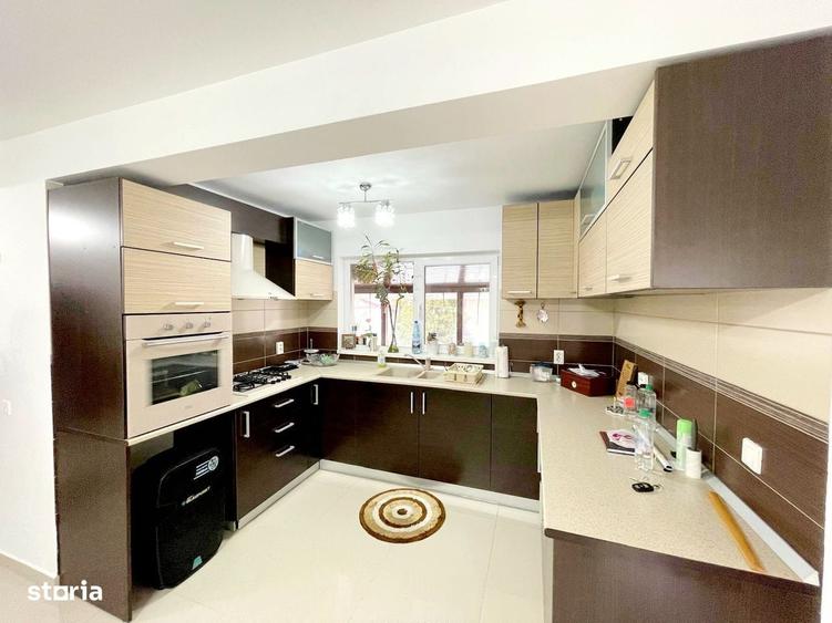 Casă cu 4 camere cu Teren 400 Mp în Chiajna