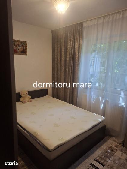 Apartament cu 3 camere semidecomandat în Ferentari