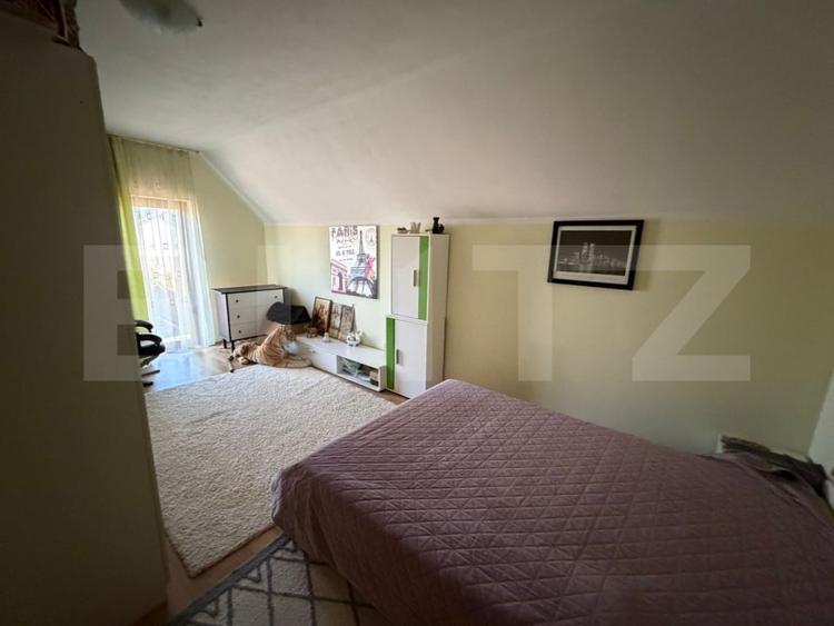 Casă individuală cu 5 camere cu Canalizare în Sânandrei