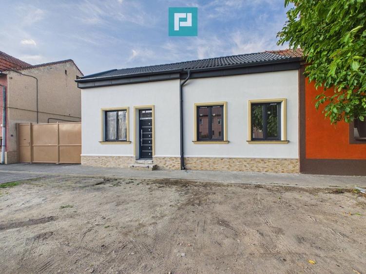 Apartament cu 2 camere semidecomandat în Pârneava