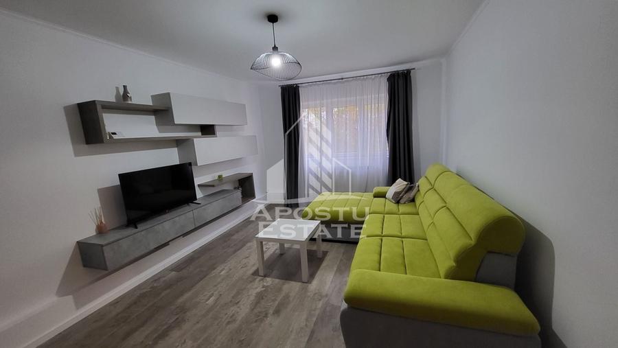 Apartament cu 3 camere decomandat, mobilat în Aradului
