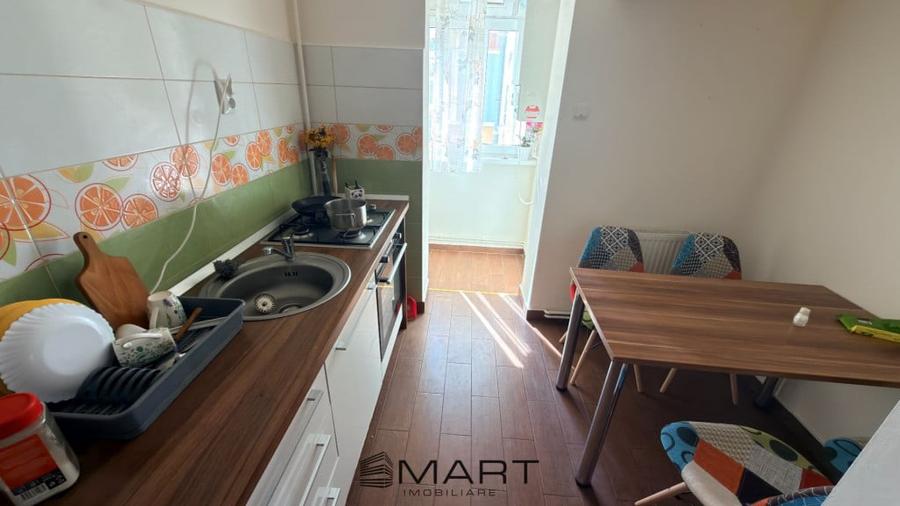 Apartament 3 camere decomandate zona Strand - 1