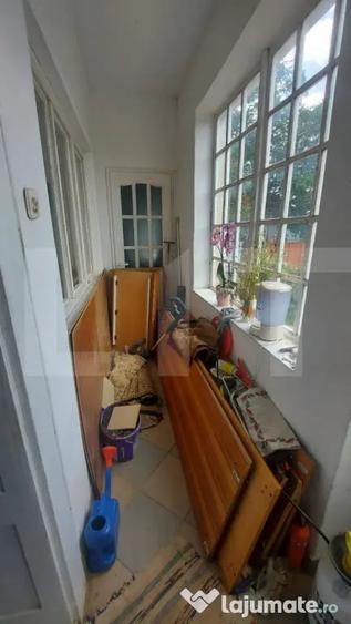 Casă cu 3 camere cu Teren 2800 Mp în Aninoasa
