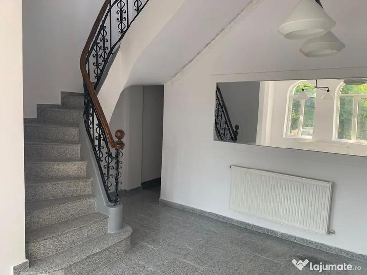 Casa cu destinatie comerciala 335 mp - 10