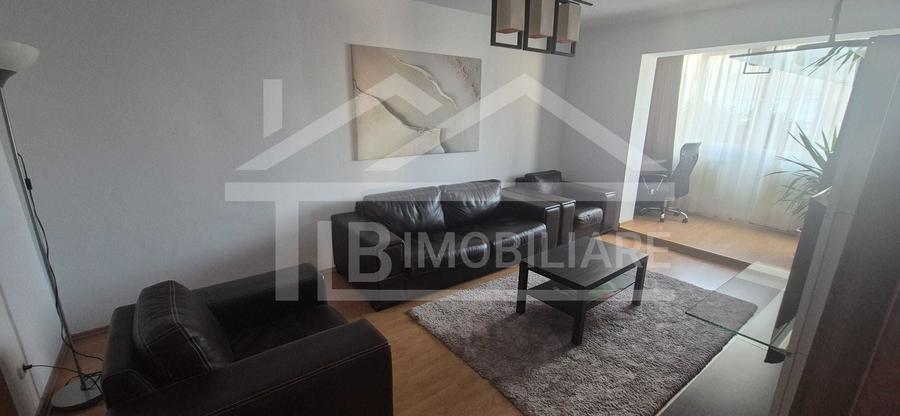 Apartament cu 3 camere decomandat, mobilat în Pandurilor