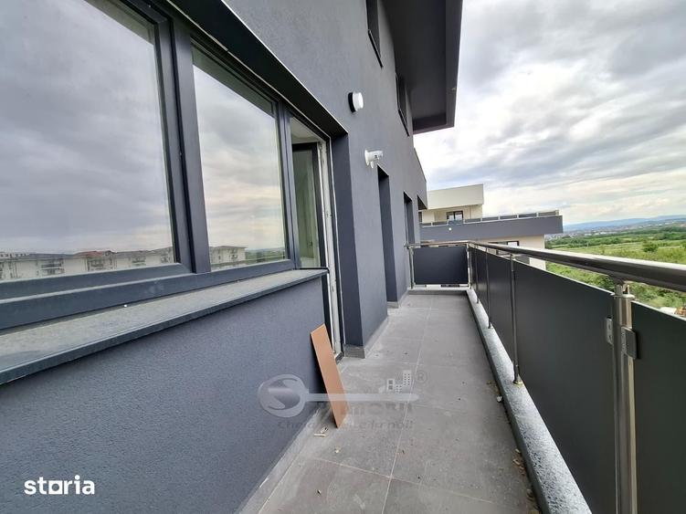 Apartament cu 3 camere decomandat în Galata