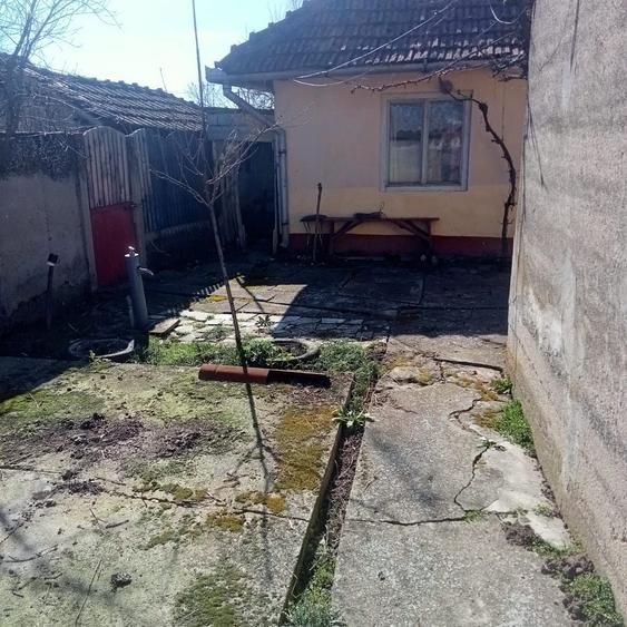 Casă cu 4 camere în Șimand