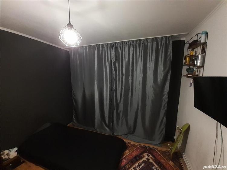 Apartament cu 3 camere decomandat în UMT