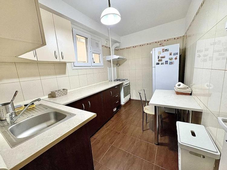 Apartament cu 2 camere decomandat în Giurgiului