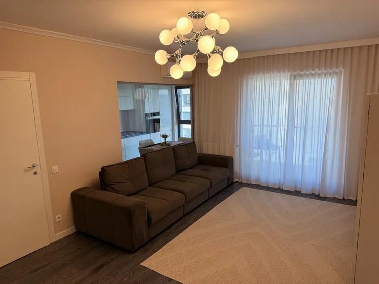 Apartament cu 2 camere decomandat, mobilat în Lujerului