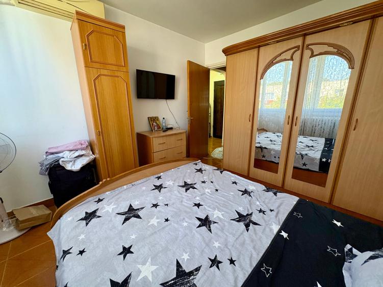 Apartament cu 2 camere decomandat în P-ța Reșița
