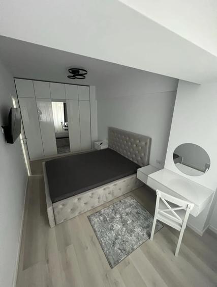 Apartament cu 2 camere decomandat în Tătărași
