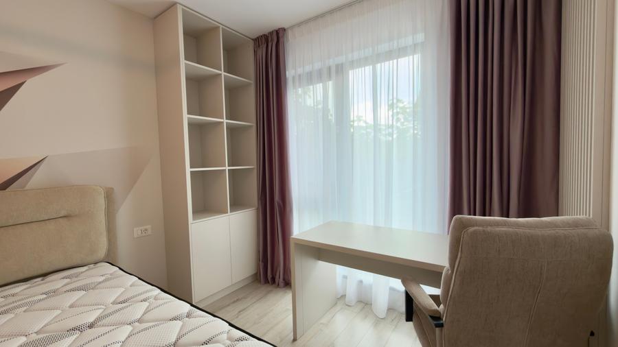 Apartament cu 4 camere în Valea Adâncă